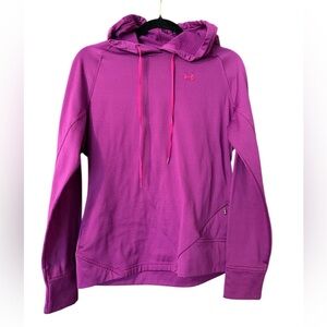 Under Armour magenta sz Lg Pullover sweatshirt